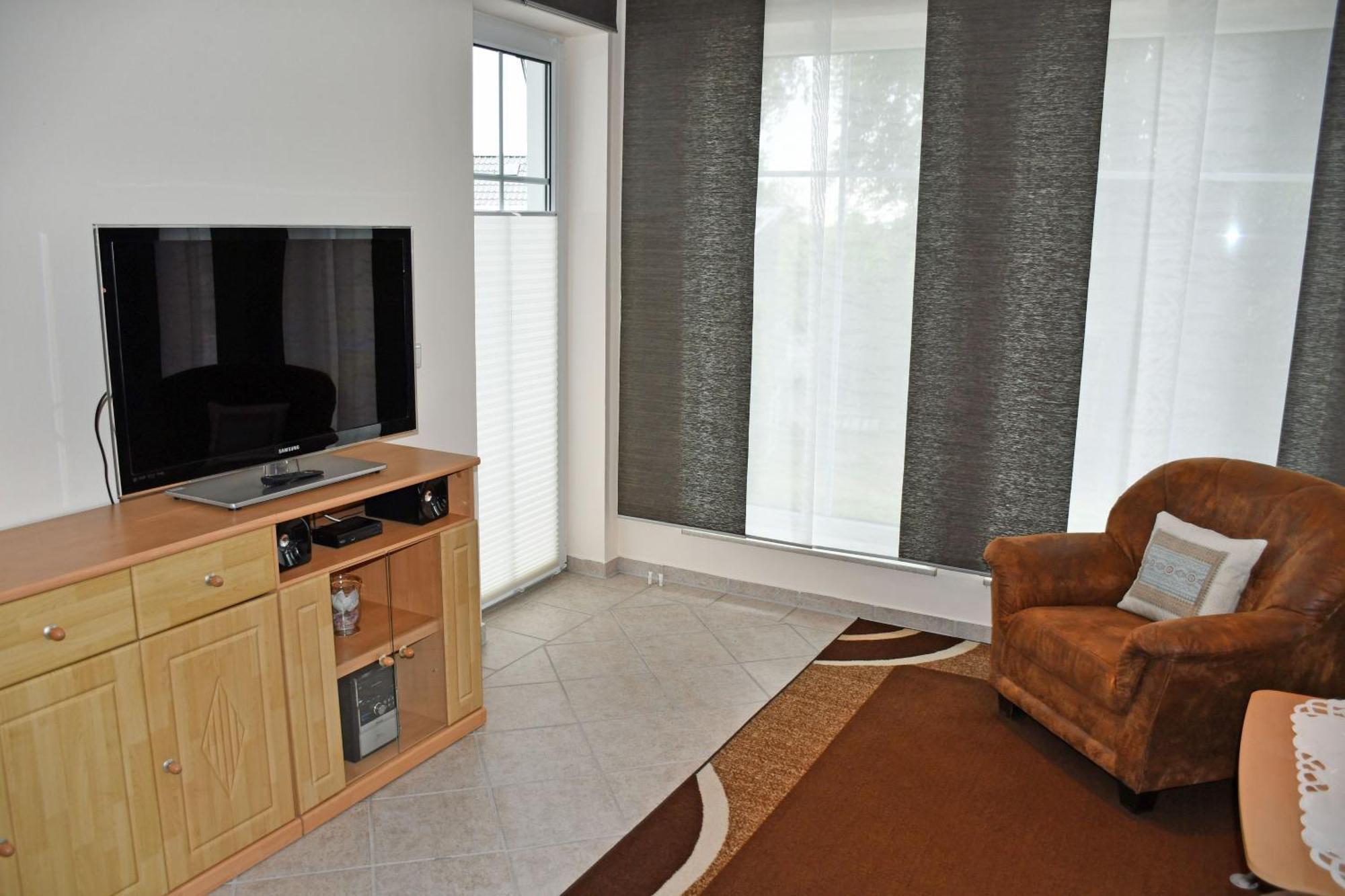 Ferienappartement Lisa Зеллин Экстерьер фото