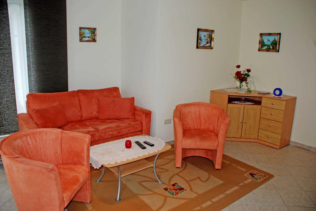 Ferienappartement Lisa Зеллин Экстерьер фото